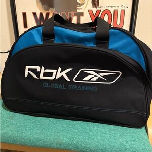 Vintage Reebok Global Training Black and Blue duffle bag, excellent condition